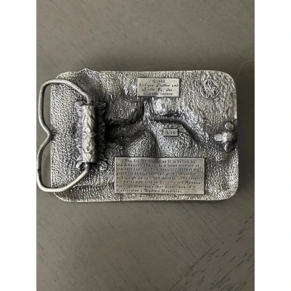 Vintage 1982 Siskiyou Elk Family Belt Buckle Pewter Wildlife Nature L-10 Oregon